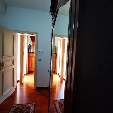 住宿加早餐酒店 La Ginestra 4*