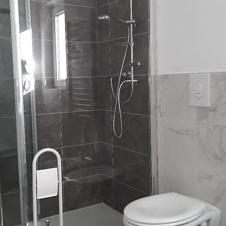 La Ginestra Bed & Breakfast 4*