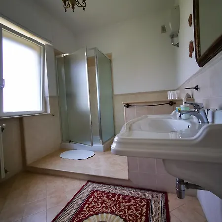 La Ginestra טרני